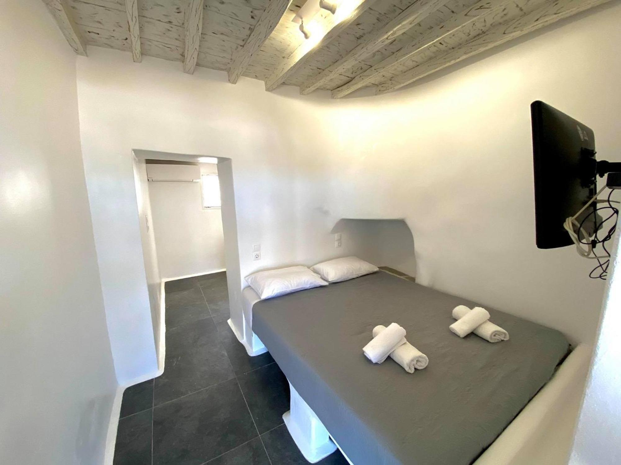 Mykonos Vibes Airport Studios And Apartments Mykonos Town Exterior photo